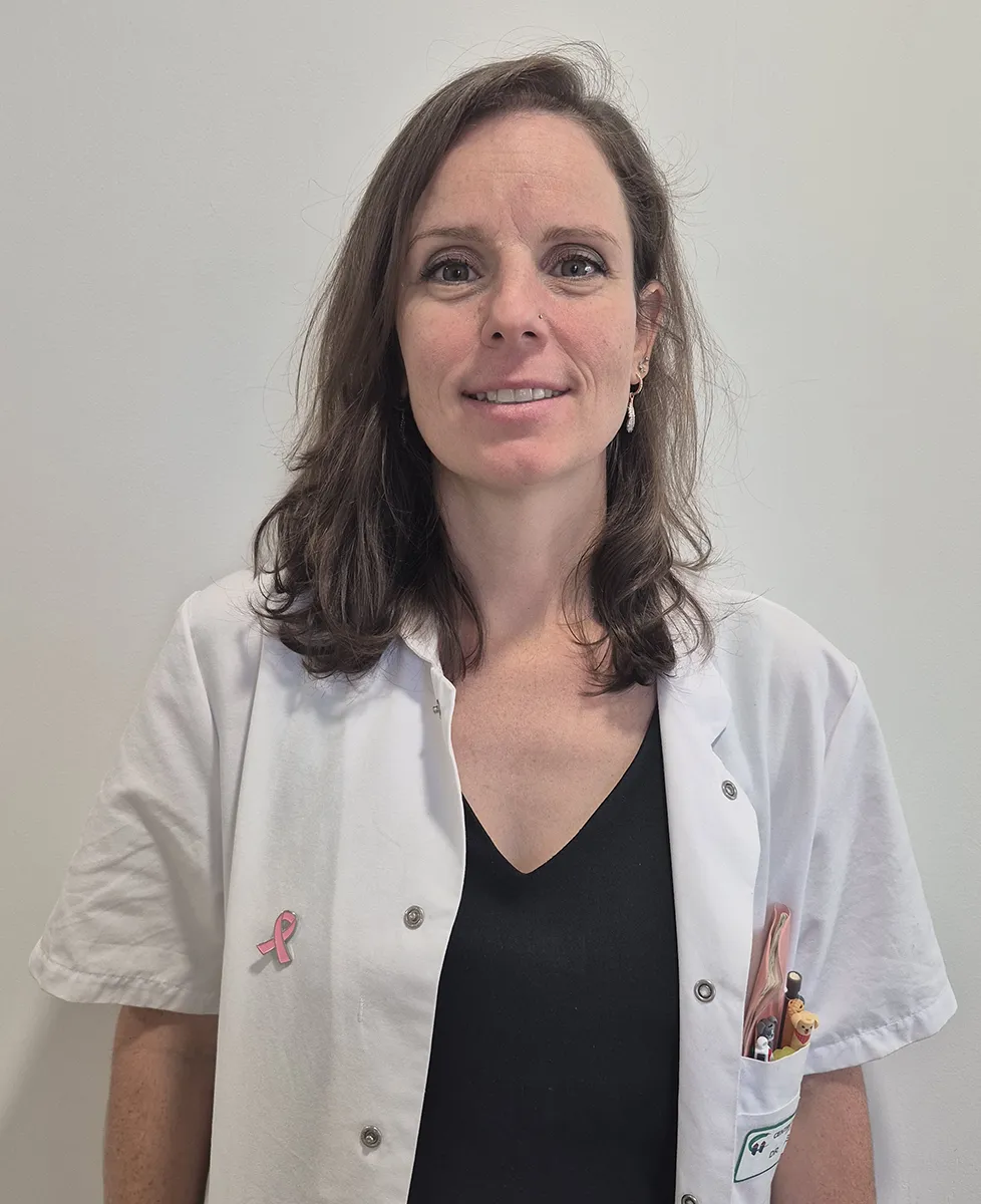 Docteur Julie NESS, gynécologue