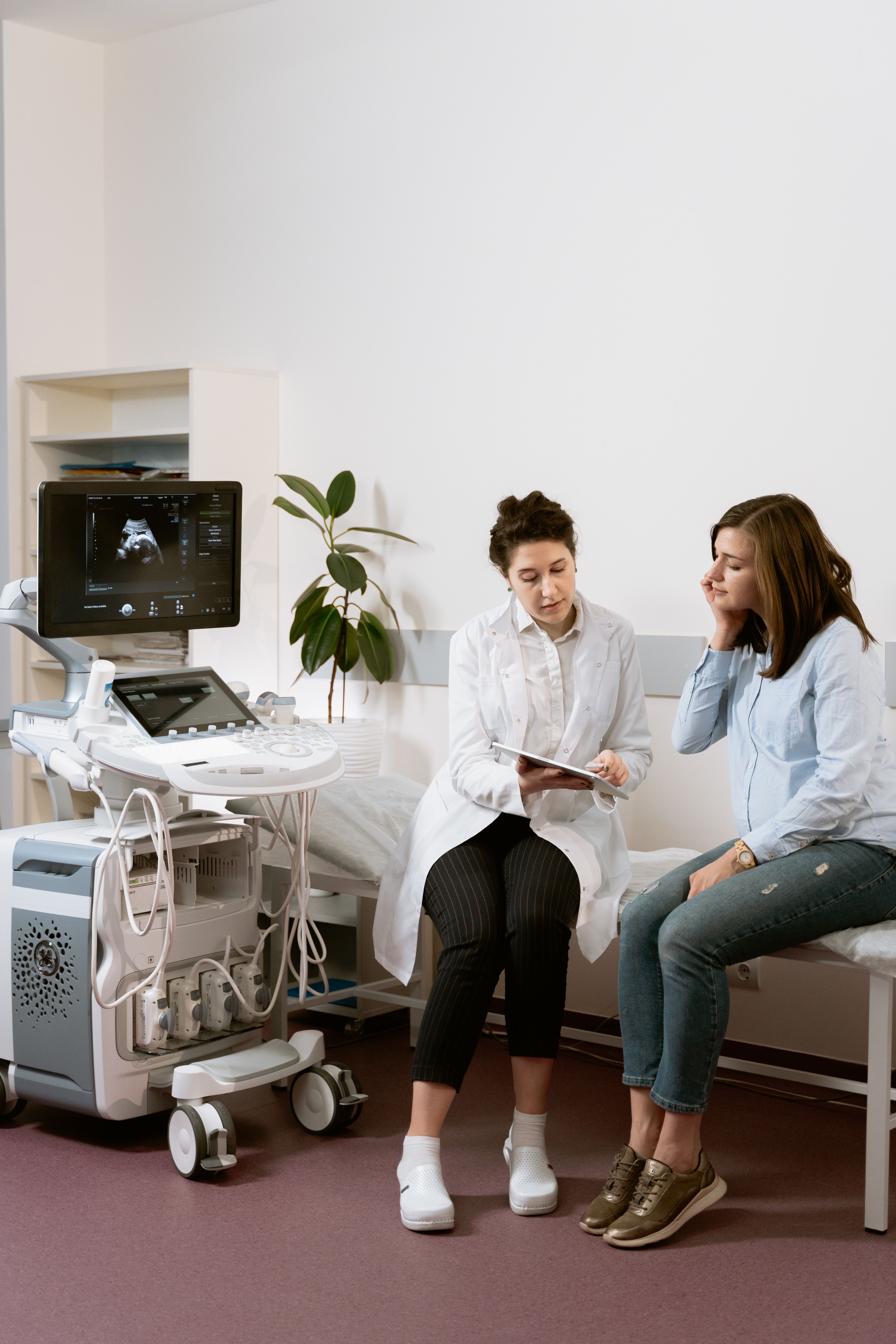 Consultation gynécologique avec un professionnel de santé du CH de Carcassonne